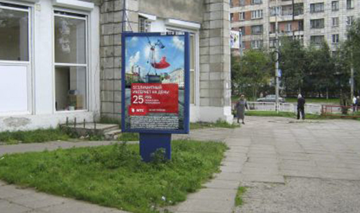 Пример размещения рекламы на сити-форматах в Архангельске