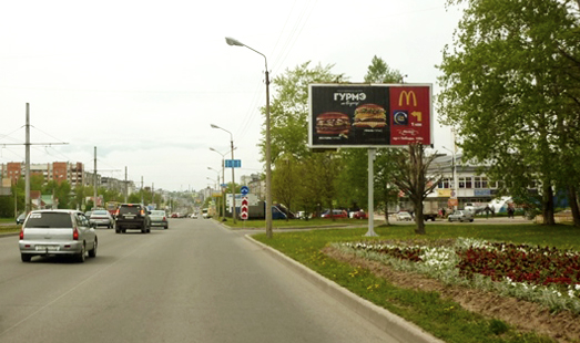 Пример размещения рекламы на щитах в Череповце