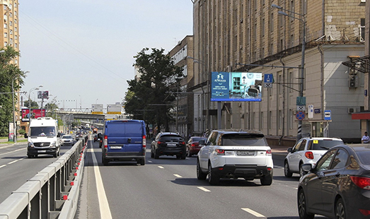 Реклама на цифровом билборде на Нижегородской ул. 32 в Москве; cторона А
