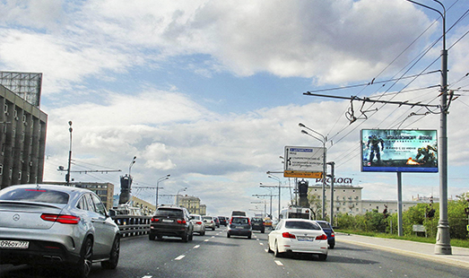 Пример размещения рекламы на цифровом билборде на Ленинградском ш.   6 в Москве; cторона А