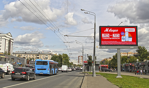 Пример размещения рекламы на цифровом билборде на Зеленодольской ул., д. 2/40 (Рязанский пр-т, д. 42) в Москве