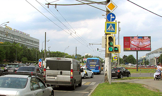 Пример размещения рекламы на цифровом билборде на Алтуфьевском ш., пересечение с улицей Хачатуряна  в Москве