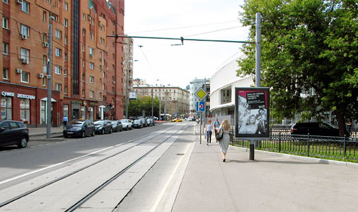 Сити-формат на Селезнёвской ул., напротив д. 4; cторона А