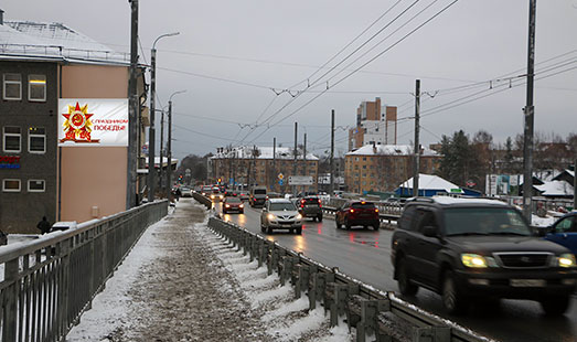 Пример размещения рекламы на цифровых билбордах (экранах) в Петрозаводске