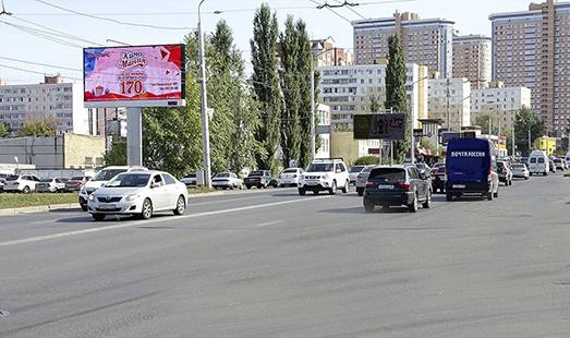 реклама на цифровом билборде на ул. Бакалинская, рядом со зданием № 90/1 АГЗС