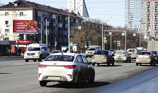 реклама на цифровом билборде на проспекте Октября, рядом со зданием №91 (Юрюзань)