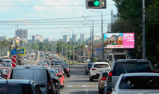 реклама на цифровом билборде на пр-те Толбухина, 100м от пересечения с ул. Б.Октябрьская, напротив ТЦ «Петровский пассаж»