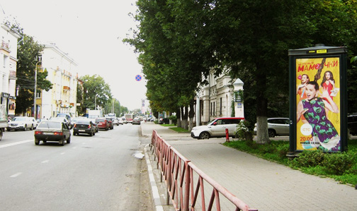 Реклама на уличных тумбах в Ярославле